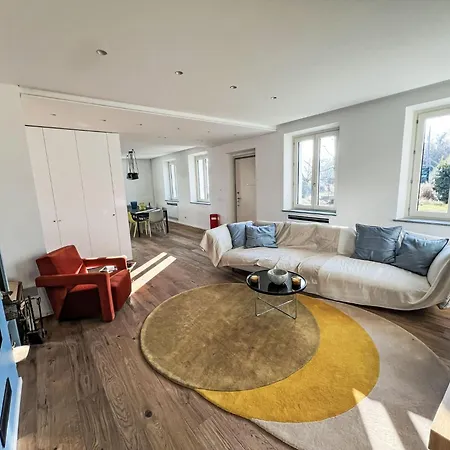 Cuadrat By Interhome * Isola d'Asti