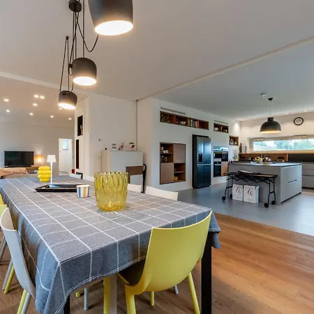 Cuadrat By Interhome Сasa de vacaciones