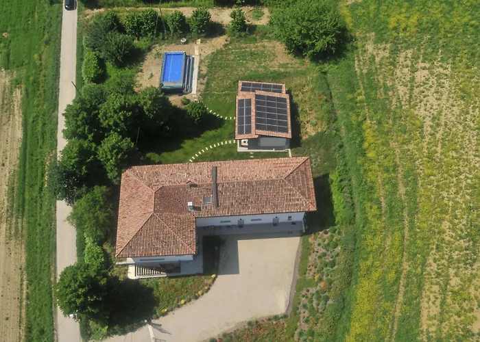 Cuadrat By Interhome Isola d'Asti
